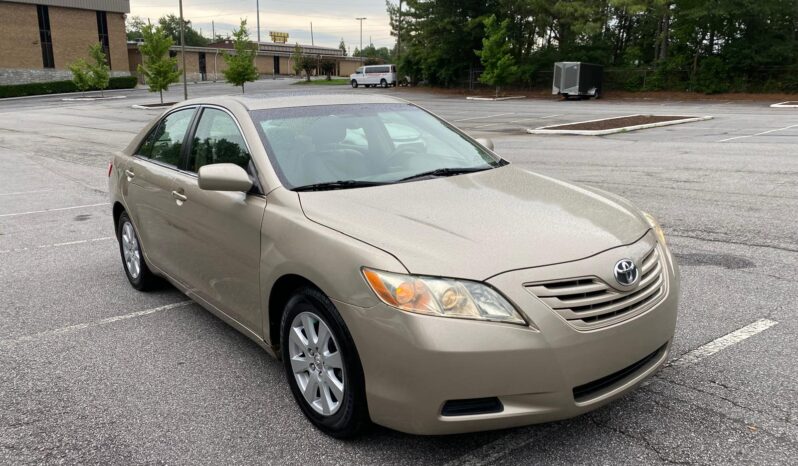 
								2007 Toyota Camry XLE V6 full									