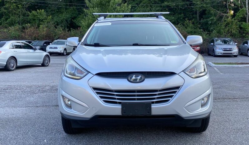 
								2014 HYUNDAI TUCSON SE full									