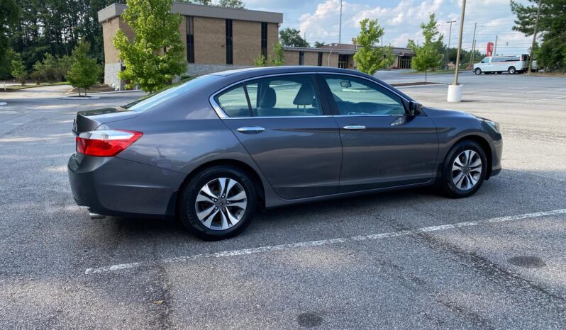 
								2013 Honda Accord SDN LX full									