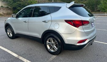 
										2017 Hyundai Santa Fe full									