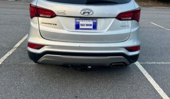 
										2017 Hyundai Santa Fe full									