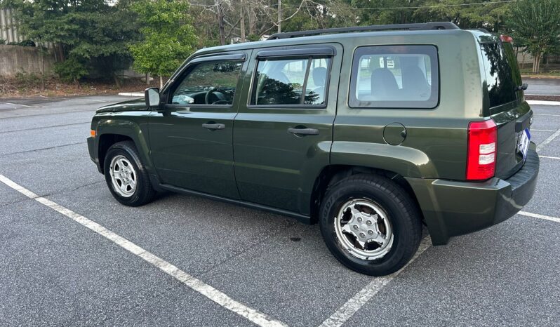 
								2009 Jeep Patriot Sport full									