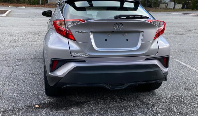 
								2018 Toyota C-HR full									