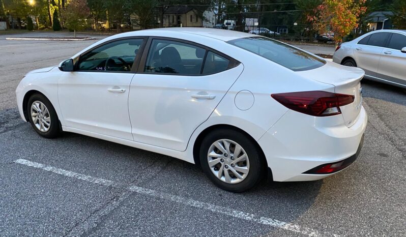 
								2019 Hyundai Elantra full									