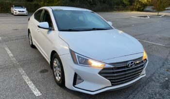 
										2019 Hyundai Elantra full									