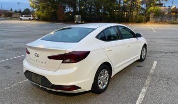 
										2019 Hyundai Elantra full									