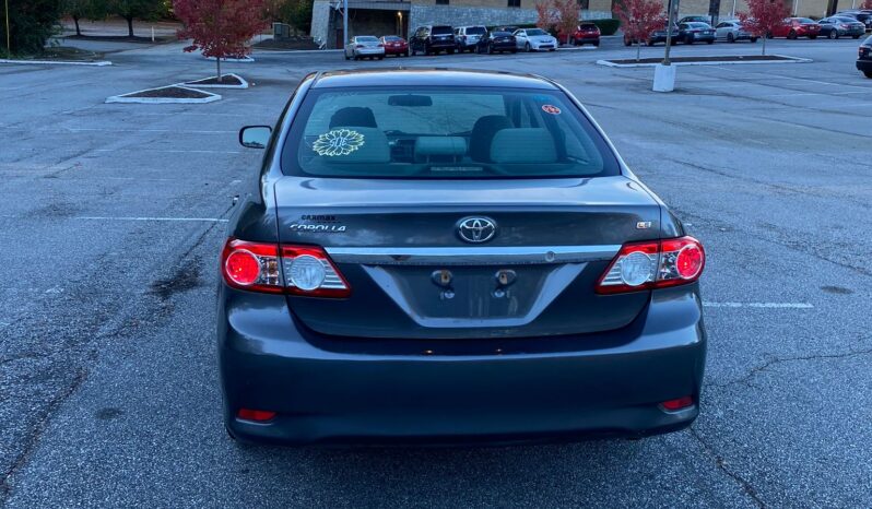 
								2012 Toyota Corolla full									