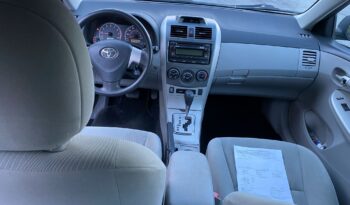 
										2012 Toyota Corolla full									