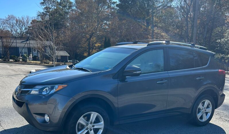 
								2014 Toyota RAV4 full									