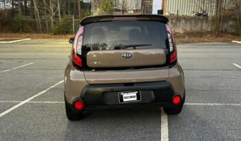 
										2016 KIA Soul 4D Wagon full									