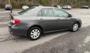 
										2012 Toyota Corolla full									