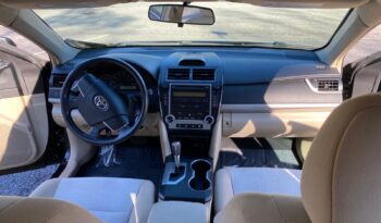 
										2012 Toyota Camry full									