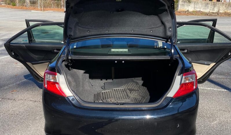 
								2012 Toyota Camry full									