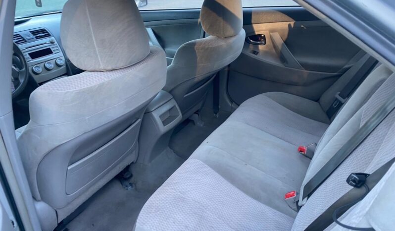 
								2010 Toyota Camry full									