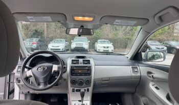 
										2012 Toyota Corolla full									