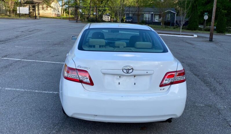 
								2011 Toyota Camry full									