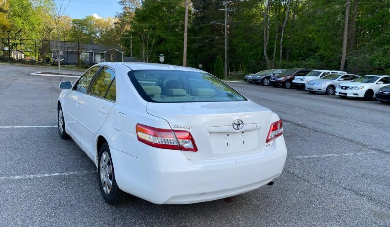 
								2011 Toyota Camry full									