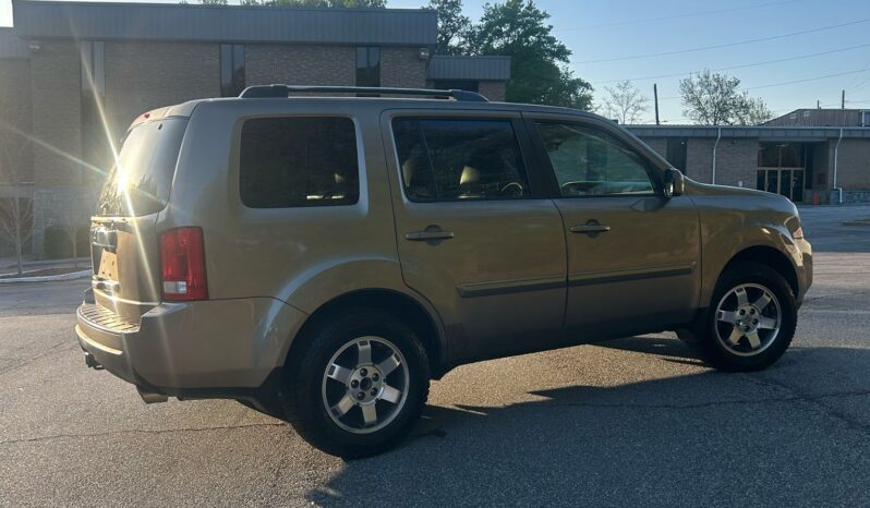 
								2011 Honda Pilot EX full									