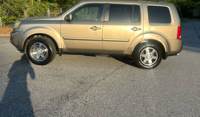 
								2011 Honda Pilot EX full									
