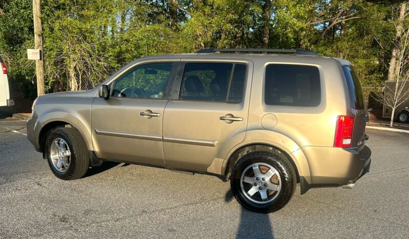 
								2011 Honda Pilot EX full									