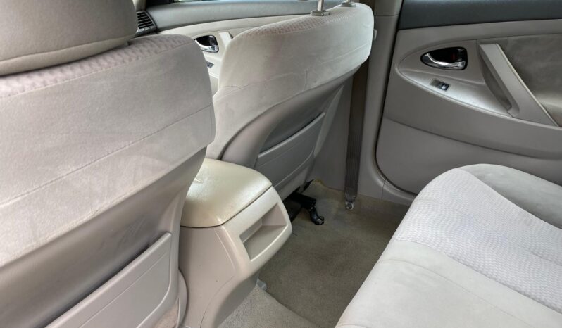 
								2011 Toyota Camry full									