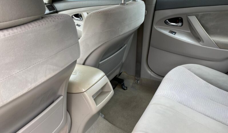 
								2011 Toyota Camry full									