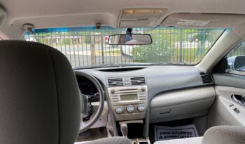 
										2011 Toyota Camry full									