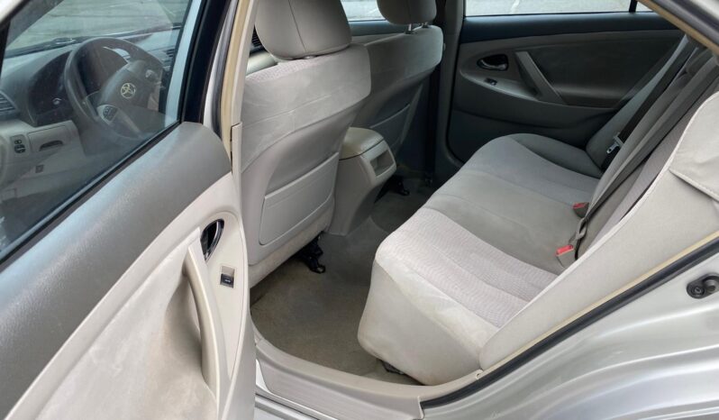 
								2011 Toyota Camry full									