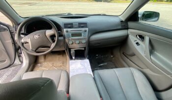 
										2008 Toyota Camry full									