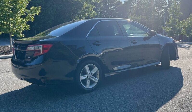 
								2014 Toyota Camry full									