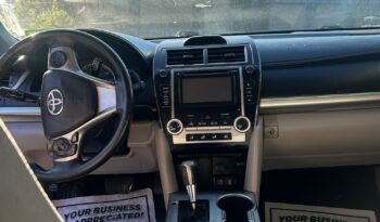 
										2014 Toyota Camry full									