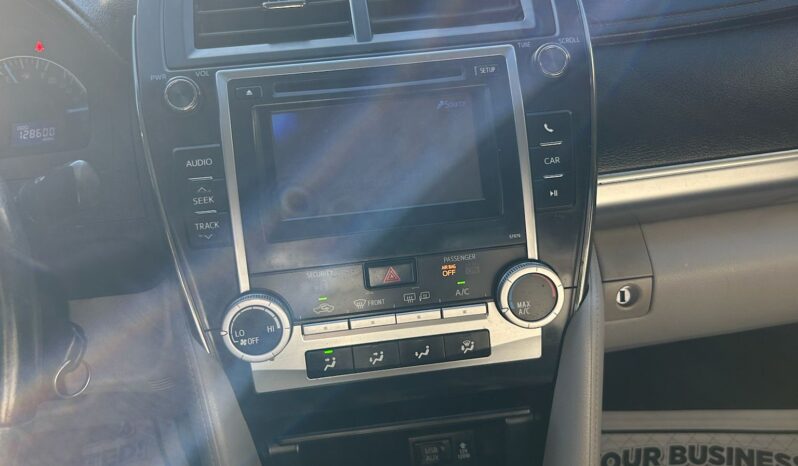 
								2014 Toyota Camry full									