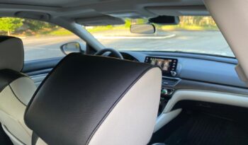 
										2018 Honda Accord full									