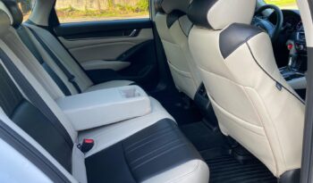 
										2018 Honda Accord full									