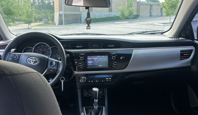 
								2016 Toyota Corolla full									