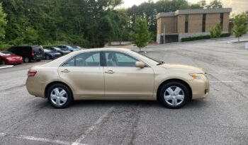 
										2010 Toyota Camry full									