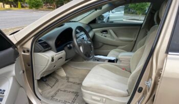 
										2010 Toyota Camry full									