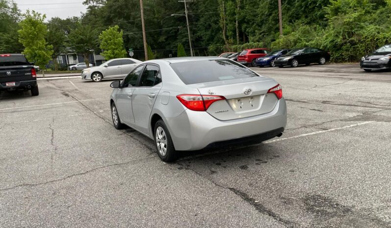 
								2015 Toyyota Corolla full									