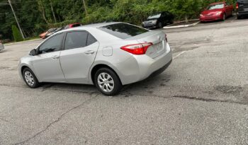 
										2015 Toyyota Corolla full									