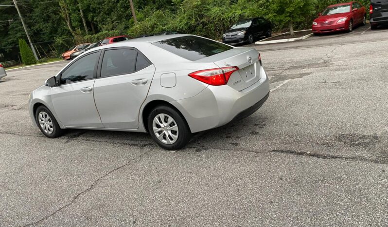 
								2015 Toyyota Corolla full									