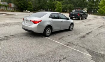
										2015 Toyyota Corolla full									