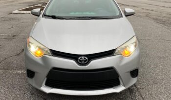 
										2015 Toyyota Corolla full									