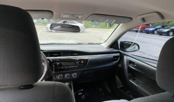 
										2015 Toyyota Corolla full									