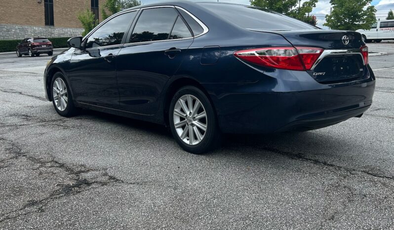 
								2015 Toyota Camry full									