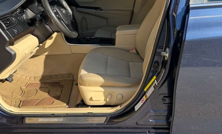 
								2015 Toyota Camry full									