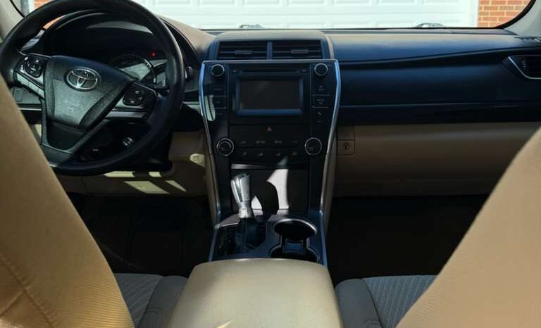 
								2015 Toyota Camry full									