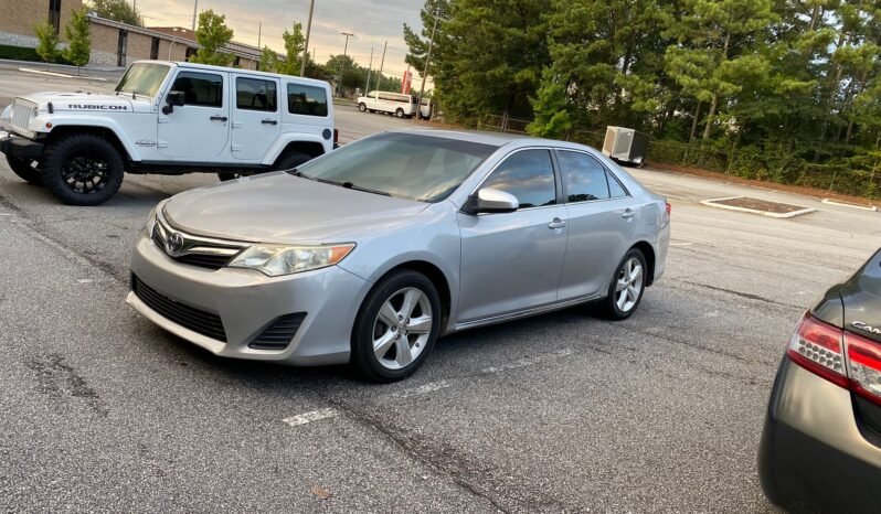 
								2014 Toyota Camry full									