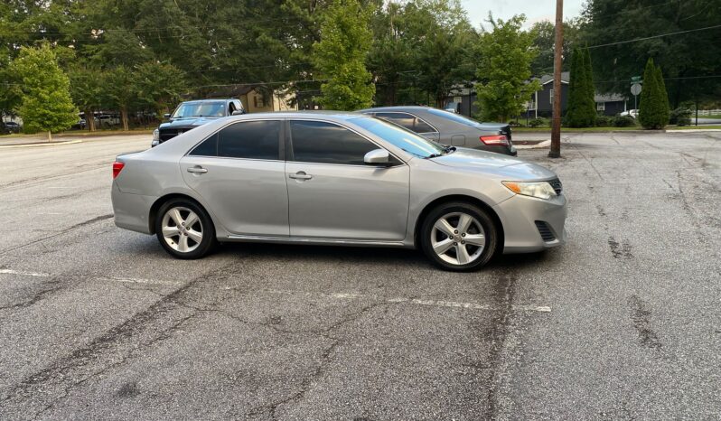 
								2014 Toyota Camry full									