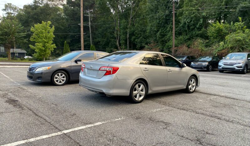 
								2014 Toyota Camry full									