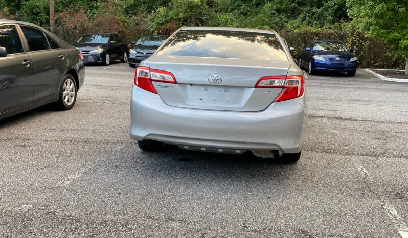 
								2014 Toyota Camry full									